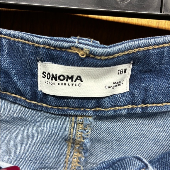 Women’s plus Sonoma Light Blue Denim - Picture 3 of 5